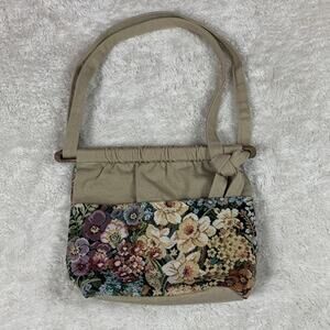 Bag Lady’s Originals wood closure tapestry bag